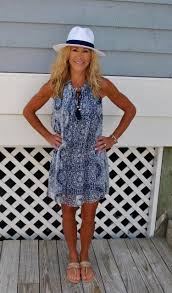 Summer Fashion Over 60 Older Women Fashionforwomenover60aginggracefullychristmasgifts Summer Outfits Women Over 40 Summer Outfits Women Beach Wear Outfits