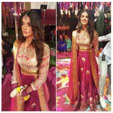 Black Boat Neck Crop Top Lehenga Light Dark Pink Plum Gold Contrast Lengha W Boat Neck Cropped Top Banarasi Saree Fabric For Bot Pakistani Wedding Outfits Pakistani Outfits Pakistani Fashion