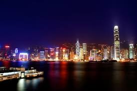 Jika dilihat dari permukaan jalan di dekat ke gedung, one world trade center (freedom tower) tampak terlihat seperti kolam renang tertinggi di dunia dan bar (ozone) dapat ditemukan di lantai atas 118. Wisata Di Hong Kong Wego Indonesia Travel Blog