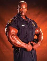 After reading his book, here are six of the things we know better about ronnie coleman. Officer Ronnie Coleman Ronnie Coleman Bodybuilding Motivation Steroids