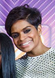 Jaclyn Victor's Instagram, Twitter & Facebook