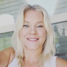 What are the pros and cons of moving to Foley, AL?