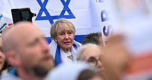 Australians joining Israel's war