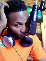 Your #TBT Tunes coming thru with Hashim Hash Where are you tuned in from ?  Reply with your favorite throw back song & it will feature Here