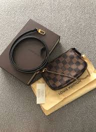 Louis Vuitton Mini Pochette Accessoires 5 5 X 3 5 X 0 8 Inches Length X Height X Width Louis Vuitton Mini Pochette Louis Vuitton Crossbody Bag Louis Vuitton