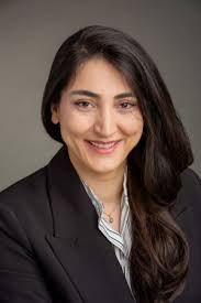 Meet Dr Vanya Rasaie