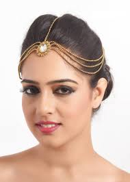 Classy Design Gold Finish Matha Patti