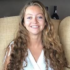 Seagulls, Port Wine and Bacalhau: The Ultimate Travel and Cultural Guide to  Northern Portugal: Bucknill, Rosanna May: 9798374186239: Amazon.com: Books