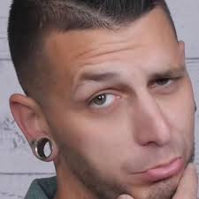 It's crazy what happened nearly a year ago. ❤️ original video is pinned . .  #bouldering #rockclimbing #climbing #boulder #climbingcommunity #bouldern  #climb #boulderinglife #boulderinggym #climbinglife