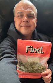 Simon Hardy Butler)))🇺🇸🇮🇱🇺🇦