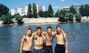 Tiraspol liegt östlich am dnister und ist universitätsstadt, kulturzentrum und wirtschaftsstandort. Land Des Schadhaften Lachelns Sz Magazin