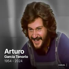 Arturo Tenorio's Instagram, Twitter & Facebook