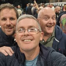 Does anyone own a Sony Portal? Just wondering what it's like playing the  game