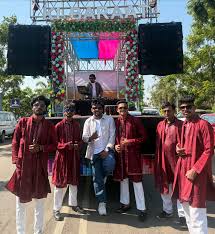 Abhi dholi ke sath ek yesi barat aap bhii deserve karte ho 😊 #abhi_dholis  #surat #royalweddings #event #djwithdhol #dhol #baratdhol #entertainment