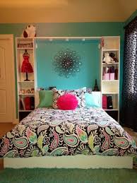 Tween Bedroom Ideas That Are Fun And Cool Tween Teenager Teenage Bedroom Boy Girl Tween Girl Bedroom Tween Room Girl Room