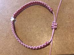 Die komplette anleitung mit bildern und video findest du im blog. Freundschaftsarmband Diy Anleitung Fur Makramee Armbander