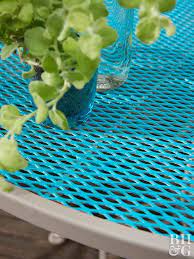 Refinish A Rusty Old Patio Set Patio Furniture Makeover Metal Outdoor Furniture Metal Patio Furniture