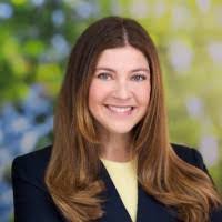 Leah Pepper's Instagram, Twitter & Facebook