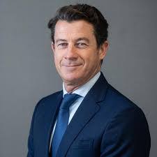 Fernando Crespo's Instagram, Twitter & Facebook