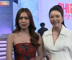 Đối tượng này có dấu hiệu phóng đại về công dụng, gây gây tâm lý chủ quan trong cộng đồng và có nguy cơ ảnh hưởng trực tiếp đến. Ly Nha Ká»³ Gay Chu Y Vá»›i Khuon Máº·t Biáº¿n Dáº¡ng SÆ°ng Vu Nhan Sáº¯c Thay Ä'á»•i Ä'áº¿n Ngá»¡ Ngang