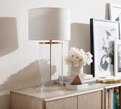 Pin By Zuczenia Designs On Lamparas Cool In 2020 Table Lamp Lamps Living Room Dining Room Table Decor