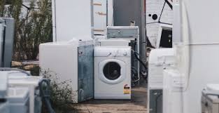 De amintit că anul acesta programul rabla pentru electrocasnice a fost extins, românii putând achiziționa la un preț considerabil mai mic inclusiv televizoare, mașini de spălat vase și aparate de aer condiționat portabile. Mai MulÅ£i Retaileri Romani CreeazÄƒ Confuzie Intre Propriile Programe De Buy Back Si Programul Rabla Pentru Electrocasnice Al Statului Gadget Ro Hi Tech Lifestyle