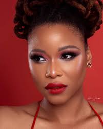 Do you have a tattoo? Are you available this Thursday 10/12 either at  10:30am or 1pm in Gresham? I am starting a project I have had in my head  for years. Now