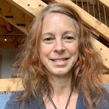 Brenda Beiler's Instagram, Twitter & Facebook