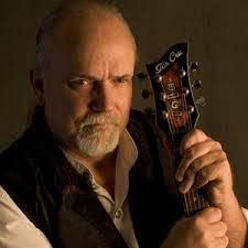 David Krull's Instagram, Twitter & Facebook