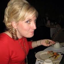 Amanda Dingler's Instagram, Twitter & Facebook