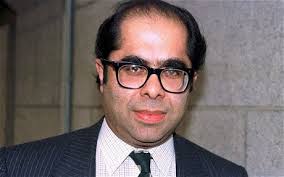 Pathologist Freddy Patel to be investigated by GMC over Ian Tomlinson post  mortem