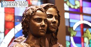 Mary Mass's Instagram, Twitter & Facebook