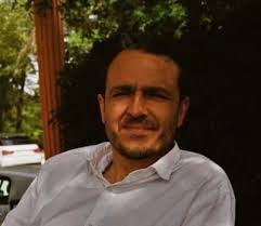 Sergio Roura's Instagram, Twitter & Facebook