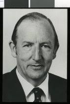 People Search for Shirtcliffe, Peter