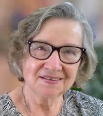 Bernadette Ray's Instagram, Twitter & Facebook