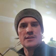 Alex Bellinger's Instagram, Twitter & Facebook