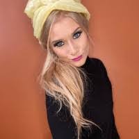 Daisy Behm's Instagram, Twitter & Facebook