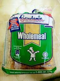 Kalori pada satu lembar roti gandum panggang adalah 76 kalori. Gardenia 100 Whole Grain Reviews