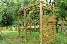 Klettergerust Mit Kletterwand Und Kletternetz Von Gartenpirat Climbing Frame Backyard Porch Natural Playground