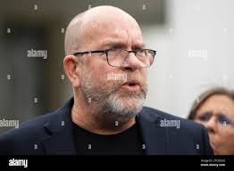 Jonathan gordon hi-res stock photography and images