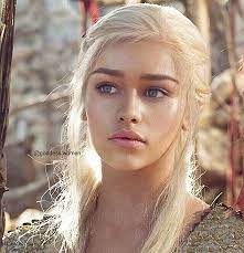 She revealed back in may that she was getting one while on tv show 'live with kelly and ryan.' celebrity tattoo artist doctor woo was responsible for the artwork. All Eyes On You But Yours Only For Me 90sbabes Boo Follow Bonjour Followforfollowback Follow4followback Likef Emilia Clarke Mother Of Dragons Khaleesi