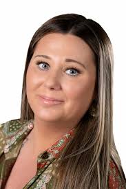 House for sale in Decatur: 2015 W Leafland Avenue, Decatur, IL 62522