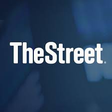Purpose bitcoin etf, an alternative mutual fund, is expected to list and trade on the. Thestreet On Twitter Purpose Bitcoin Etf The First North American Exchange Traded Fund For Bitcoin Began Trading With A Bang Https T Co S6x9orm4ib