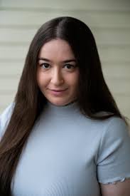 Anna Faye's Instagram, Twitter & Facebook