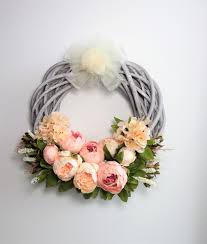 Décoration porte d entrée mariage. Couronne Pour Porte D Entree Couronne De Printemps Couronne De Bienvenue Couronne De Pivoines Pour Porte D Ent Couronnes De Porte Deco Porte Decoration Porte
