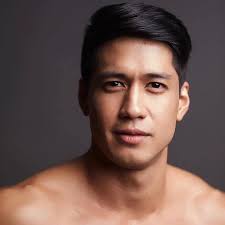 Aljur Abrenica