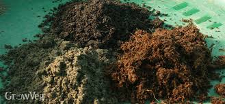 Potting soil mixture for indoor plants | indoor plant soil mix. Grow Better Plants With Home Made Organic Potting Mixes