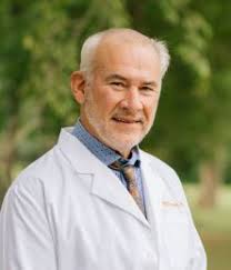 Leslie Mcgowan's Instagram, Twitter & Facebook