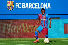 Serwis fcbarca.com to codziennie aktualizowane centrum kibica barcelony. Fc Barcelona News 26 July 2021 Alejandro Balde Set For Promotion Roma Make Bid For Lenglet Barca Blaugranes