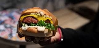 Med inspiration från new york och rötterna i norrland levererar bastard burgers sveriges bästa hamburgare. Bastard Burgers Satsar Veganskt Dubblar Forsaljningen Bastard Burgers